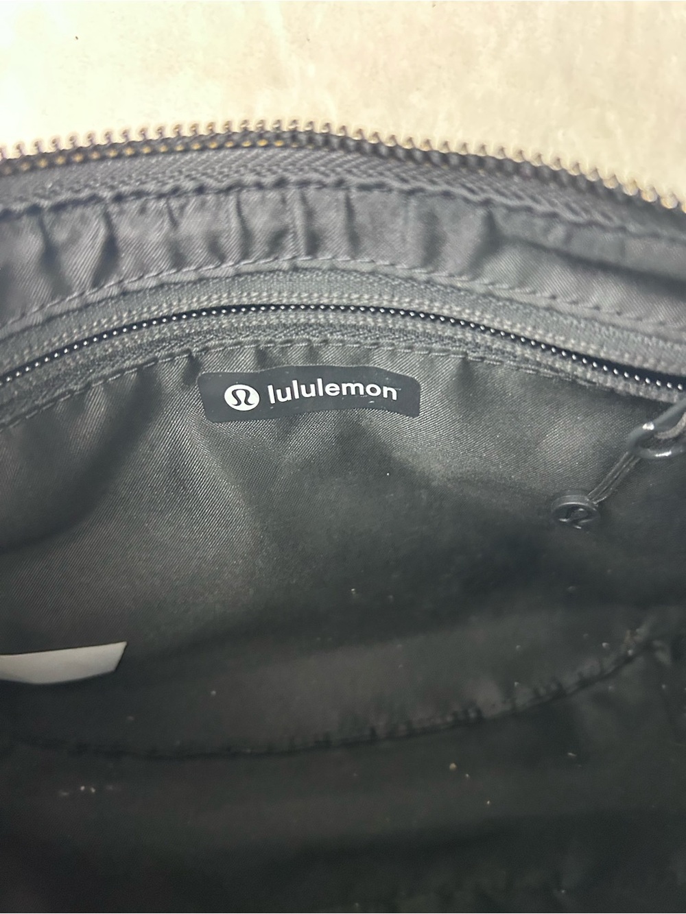 lululemon athletica City Essentials Small Black Sparkle Shoulder Bag - Picture 8 of 12